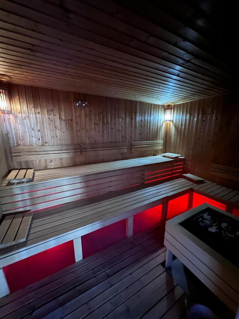 Poseidon centar Aparthotel Stari Banovci Exterior foto